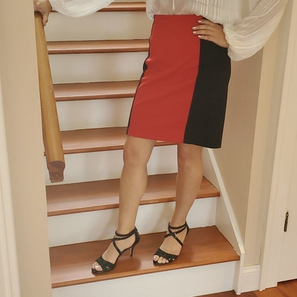 EUC sz 6 MK Blk Red Colorblock Bodycon "Good Booty" Mini Skirt - Picture 4 of 8
